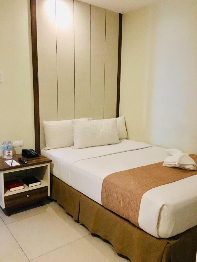 Belian Hotel Tagbilaran City Exterior photo
